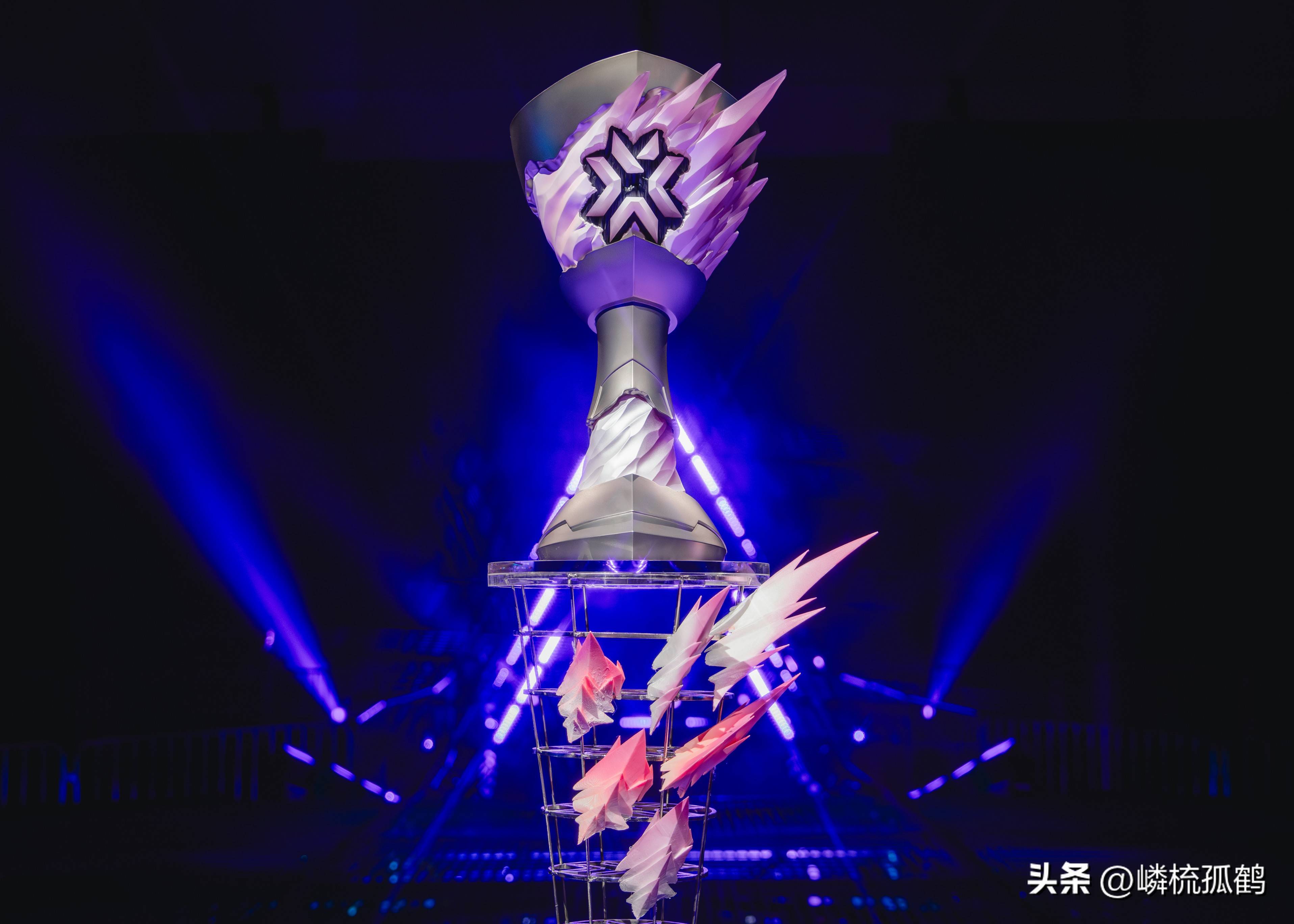 关于IG绝杀FNC,Keria关键团战开团秒人宿敌对决全球总决赛,成为赛场最大亮点的信息 关于IG绝杀FNC,Keria关键团战开团秒人宿敌对决全球总决赛,成为赛场最大亮点的信息