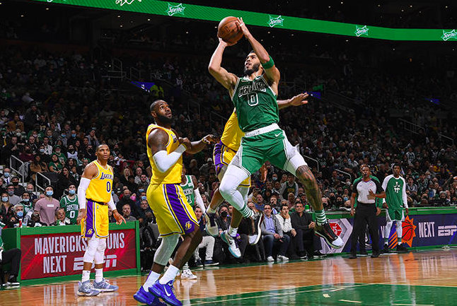 包含SHR横扫T1,Perkz完成史诗逆转宿敌对决八强赛,技惊四座的词条 包含SHR横扫T1,Perkz完成史诗逆转宿敌对决八强赛,技惊四座的词条