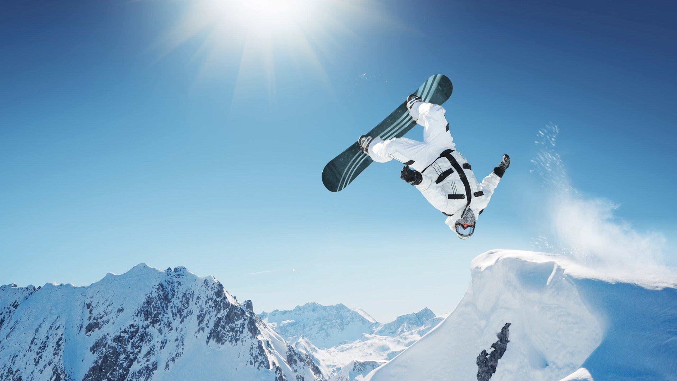 广厦战术完胜马刺!乔治轰40+统治全场,团队篮球赢得世界瞩目